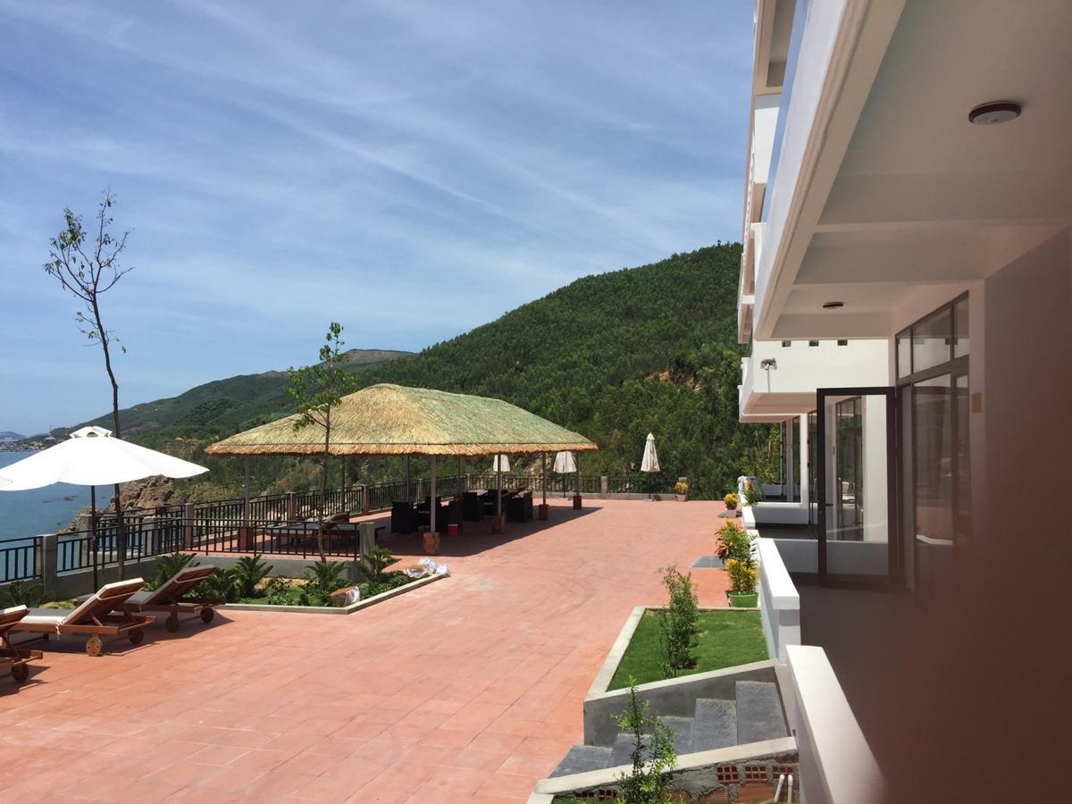 Aurora Villas And Resort Quy Nhon Exterior photo