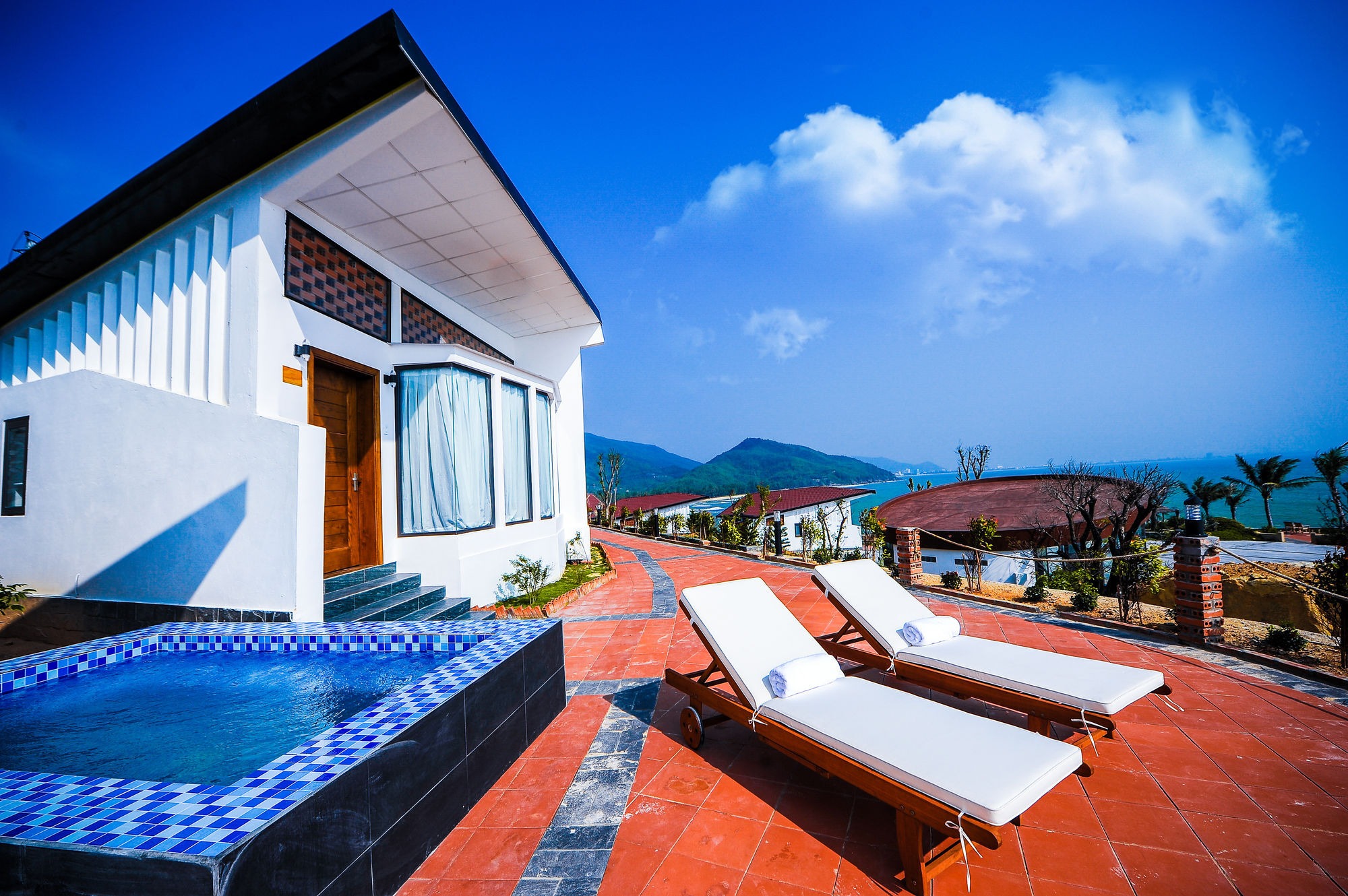 Aurora Villas And Resort Quy Nhon Exterior photo